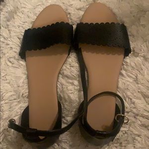 Old Navy Black Sandals